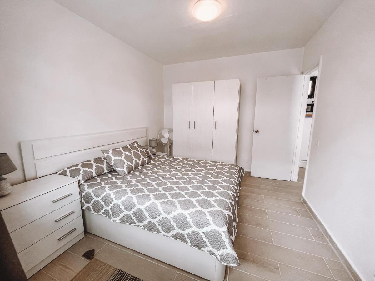 Dahlia Apartment Dunasol คอร์ราเลโฮ ภายนอก รูปภาพ